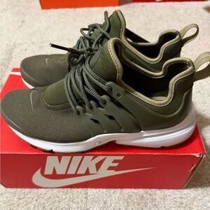 Women’s Nike Presto